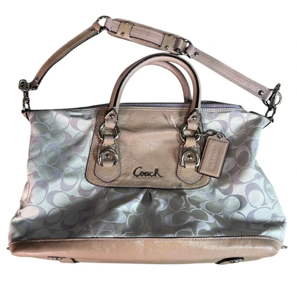 Coach Signature C Satchel Bag Lavender Pink Patent Leather Trim F15443